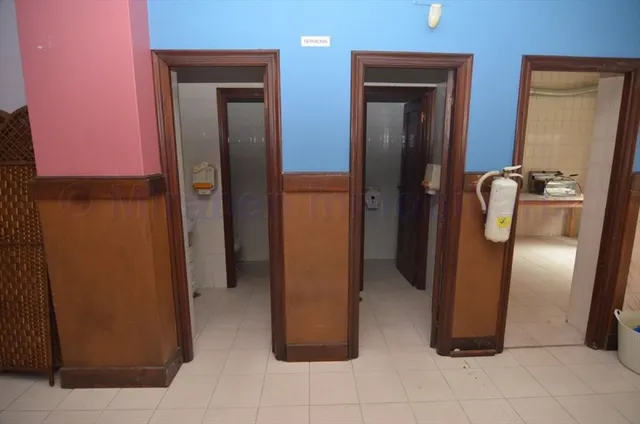 Local comercial en venta — 19