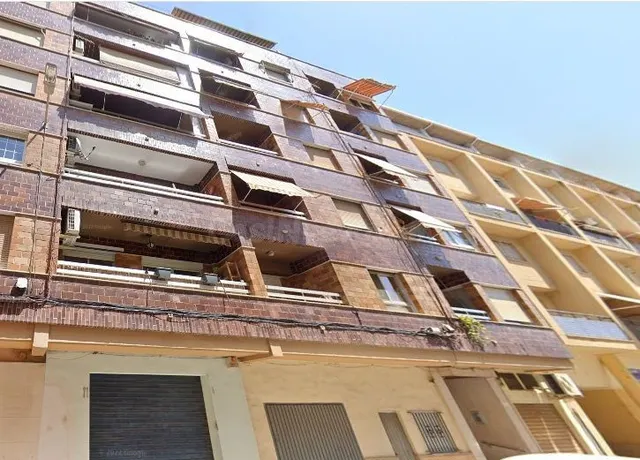 Venta local comercial en Puerto de Sagunto — 2
