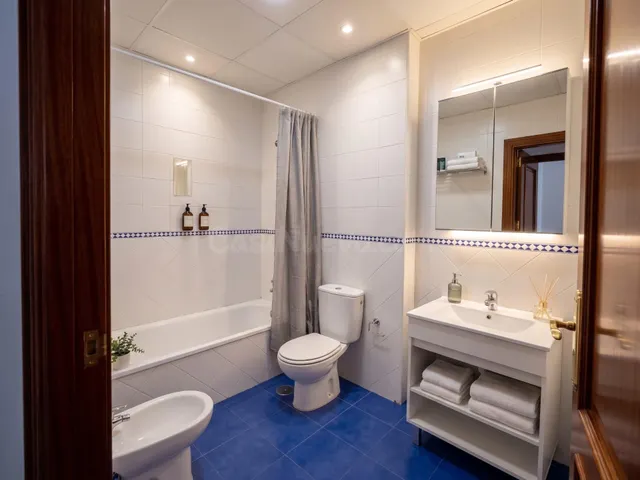 PISO EN BORMUJOS DE 1 DORMITORIO CON GARAJE — 5