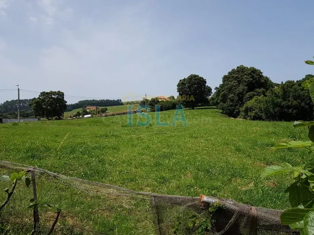 Terreno Urbano de 5.200 m2 en Arnuero a pocos km de las play - foto 3