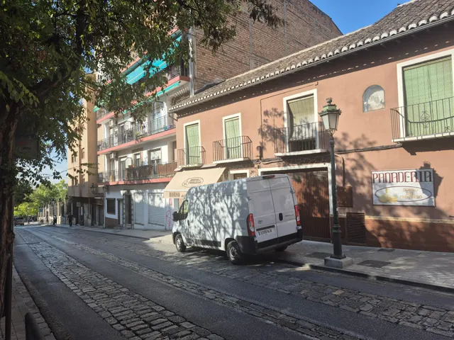 Adosado duplex amueblado,2 dormitorios junto al Hospital Real — 11