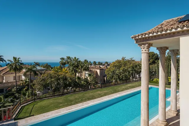 Chalet 7 habitaciones 2000m² en venta - Marbella — 28