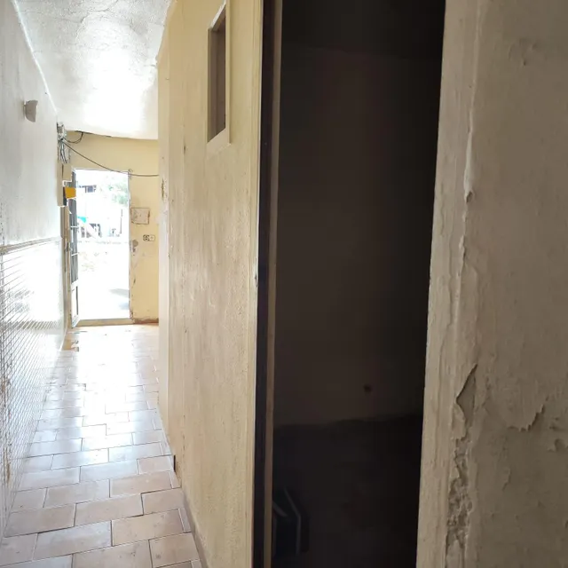 CASA DE 2 HAB  OKUPADA PARA REFORMAR COMPLETAMENTE EN CAN PUIGGENER — 3