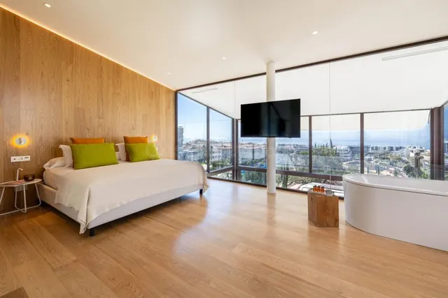 Villa 4 habitaciones 496m² en venta - El Higuerón — 2
