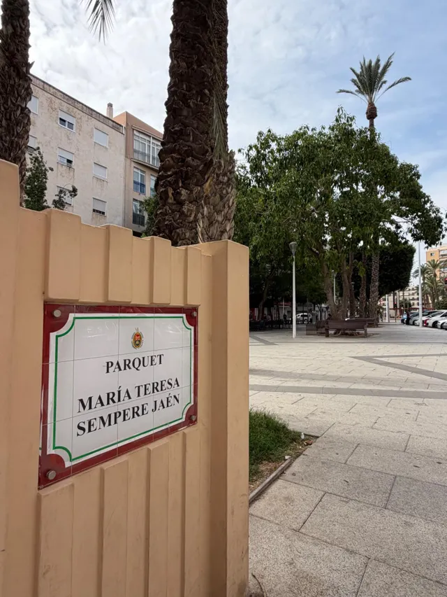Ático con terraza privativa listo para entrar a vivir, zona  el pla antonio machado — 44