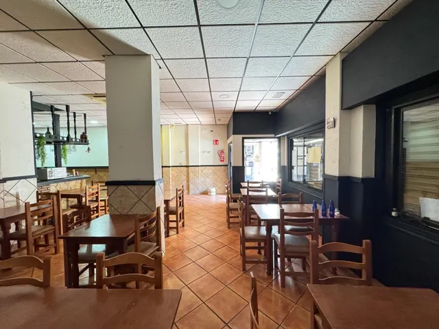 Local comercial 159m² en venta - Estacion de autobuses — 8