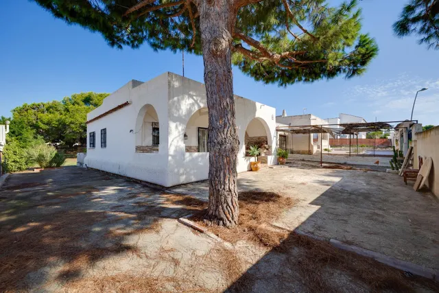 Chalet independiente en Los Balcones — 2