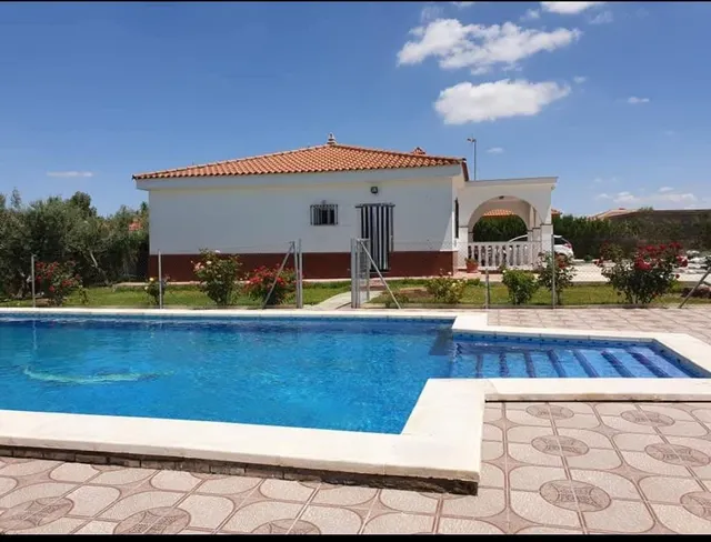 Amplio Campo con Casa y Piscina en Pago Redondo ! — 21