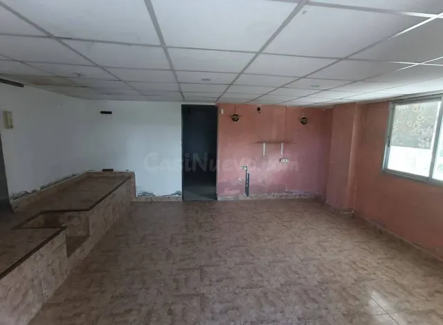 Venta chalet en Castellví de Rosanes (Barcelona) - foto 5