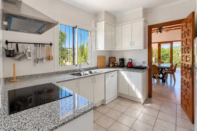 VILLA PRADO · CALMA MEDITERRANEA Y VISTAS AL MONTGO EN JAVEA — 9