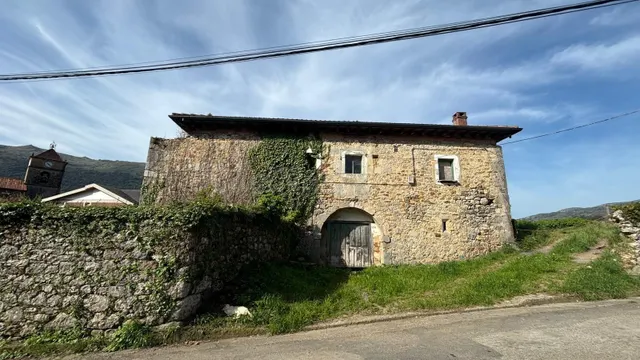 SE VENDE CASA DE PIEDRA Y PARCELA EN OGARRIO DE RUESGA (CANT - foto 3