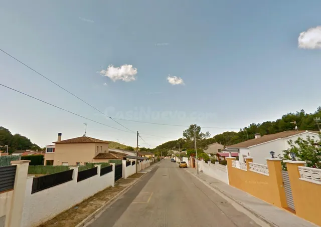 OPORTUNIDAD EXCEPCIONAL: TERRENO URBANO EDIFICABLE DE 637 m2 - foto 3