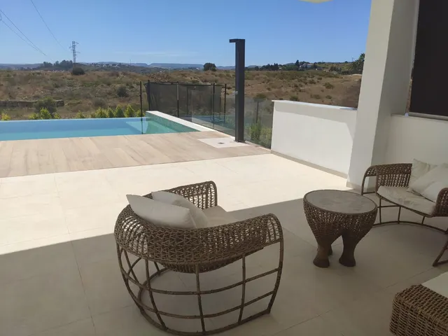 Chalet 4 habitaciones 230m² en venta - Costa Del Sol