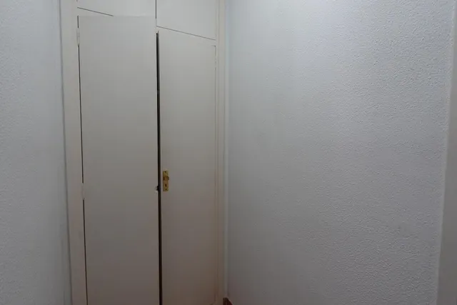 APARTAMENTO EN EL CENTRO. SOLO DURANTE EL CURSO ESCOLAR HASTA EL 30-06-2027 — 13