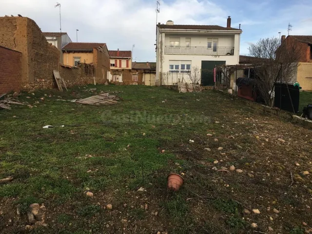 TERRENO URBANO 512 m² en Avenida de León 120 – Carbajal de l
