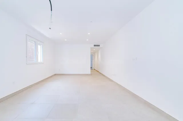 Piso nuevo a estrenar, muy luminoso en Atarfe - foto 2