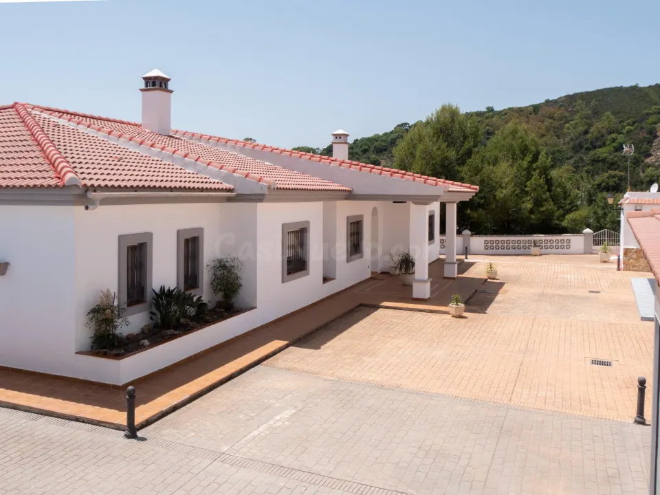 Fantástica Villa en una Planta en Estepona