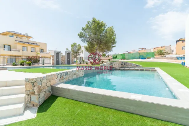 Nuevo conjunto residencial en Los Balcones (Torrevieja) — 3
