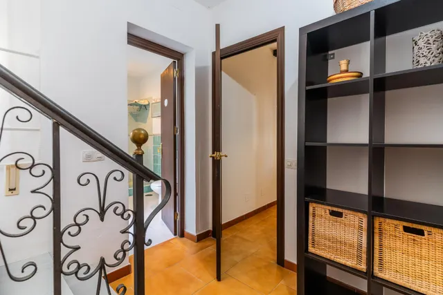 CASA CON AMPLIO JARDÍN EN CANTARRANAS — 26
