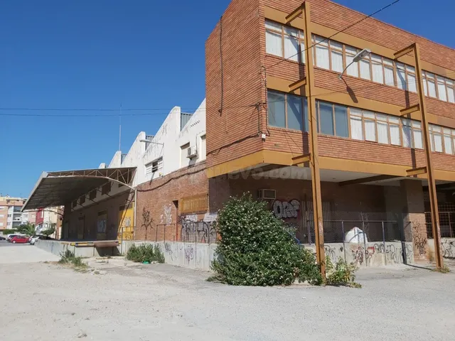 Nave Industrial en Beniaján - foto 2