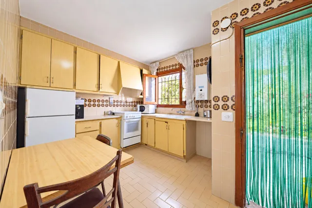 Chalet en primera línea de playa en torrenostra: una oportunidad para crear tu hogar junto al mar — 34