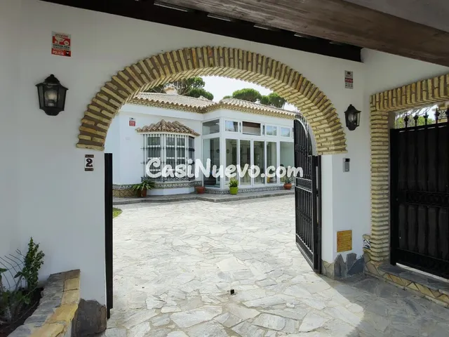Casa-Chalet en Venta en Barrosa, La Cádiz - foto 2