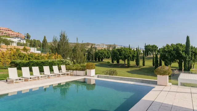 Chalet 6 habitaciones 722m² en venta - Costa del Sol — 17