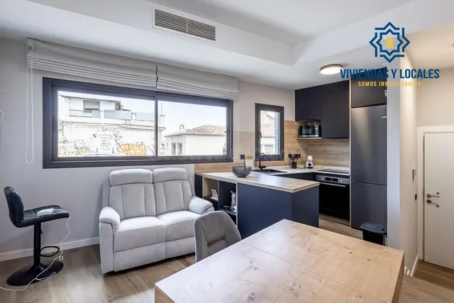 Estudio de reciente construcción con piscina, garaje y zonas - foto 5