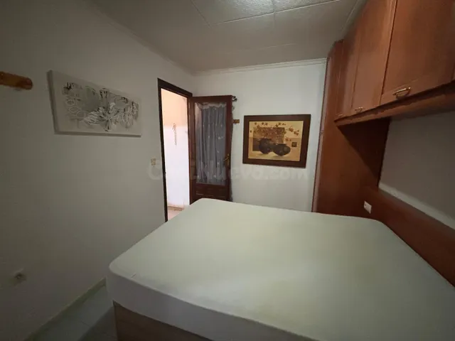 Casa de planta baja para reformar con jardín y patio en San Luis- Torrevieja — 3