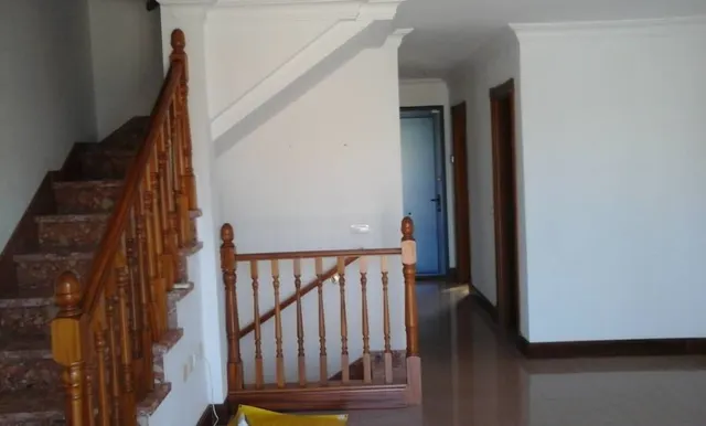 Villa 130m2 en El Madroñal con terraza y jardin — 3