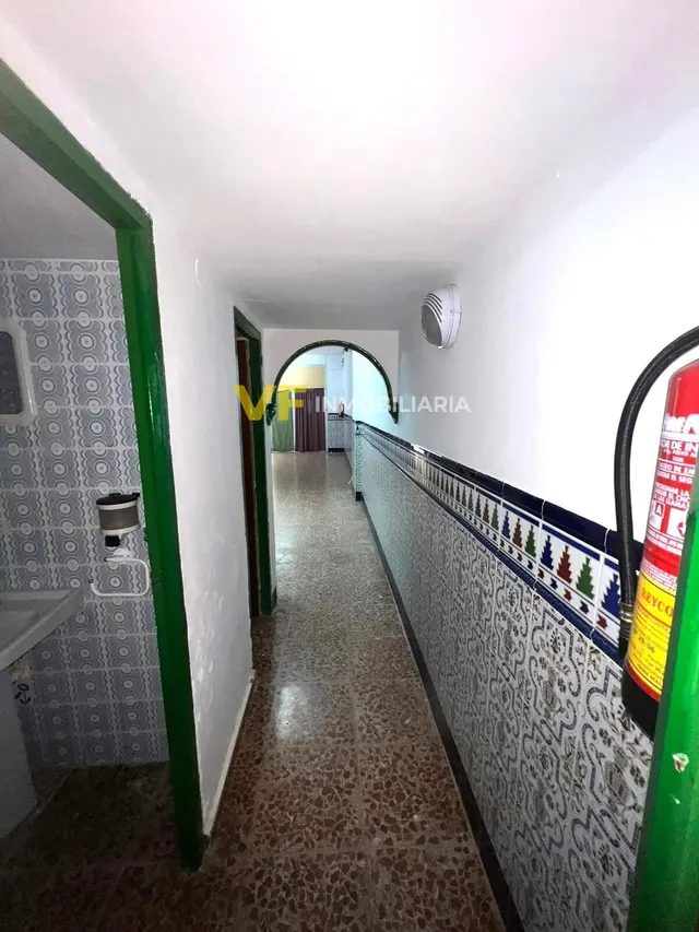 ¡Estupendo local en Olletas! — 28