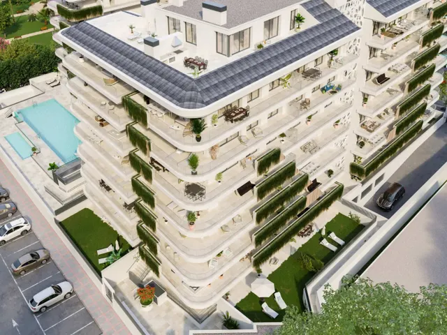 VENTA DE PISO EN LA ZONA DE DOÑA SOFÍA, FUENGIROLA. A SOLO 100 METROS DE PLAYA — 23