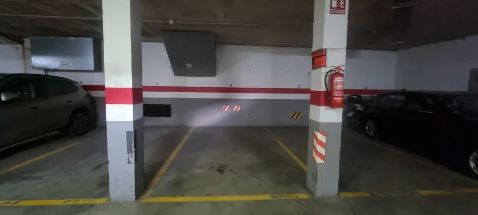 Plaza de garaje en venta zona Mandarache.