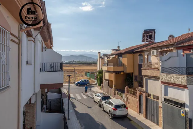 Amplia casa adosada en "la joya"....a escasos minutos del centro de Granada!! — 47
