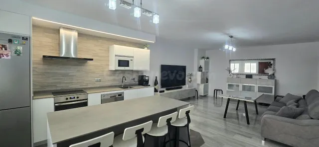 Piso 3 habitaciones 86m² en venta - Puerto