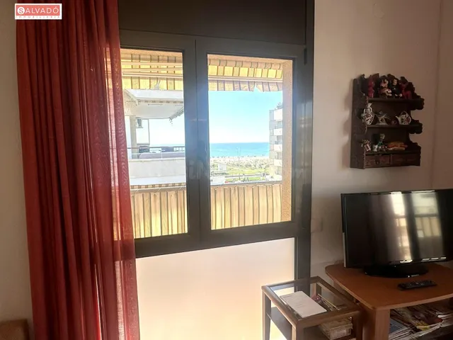 ESPECTACULAR PISO LATERAL CON FANTASTICAS VISTAS AL MAR !!!! - foto 4