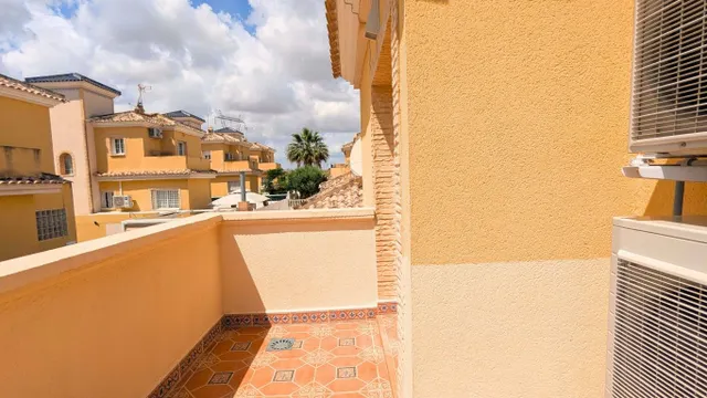 Chalet 3 habitaciones 124m² en venta - Costa blanca sur — 32