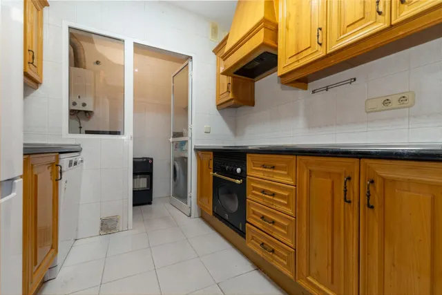 Ático con 100 m2 de espacio exterior, vistas panorámicas y garaje en el centro de Fuengirola – 375.000 € — 10