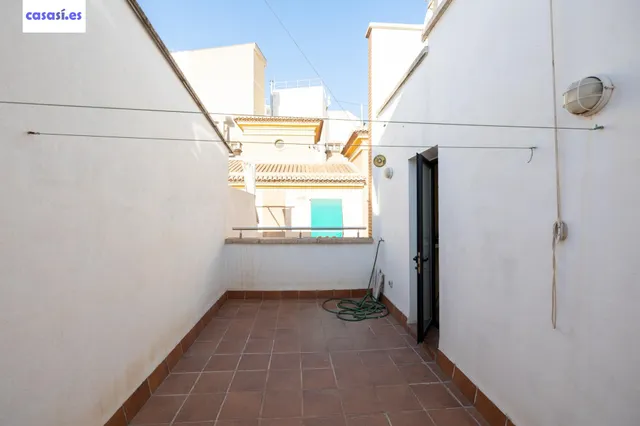 Casa exclusiva junto a Acera del Darro. Pleno centro de Granada. Seminueva y con ascensor propio — 34