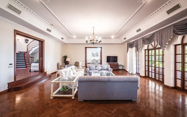Chalet 20 habitaciones 1785m² en venta - Marbella — 7