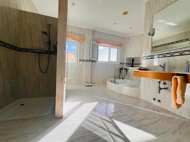 Chalet con piscina privada y vistas al mar en zona ermita – Vinaròs — 26