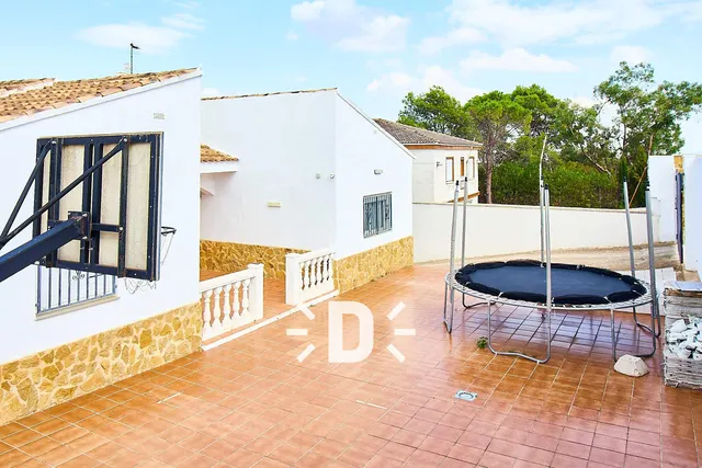 Espectacular chalet independiente con piscina, barbacoa y vistas panorámicas en Urbanización Altury (Turís) — 24