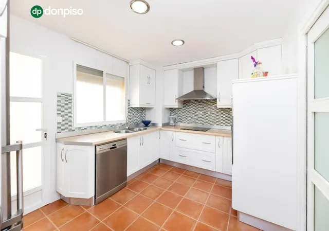 Vivienda unifamiliar reformada en Alhendín — 4