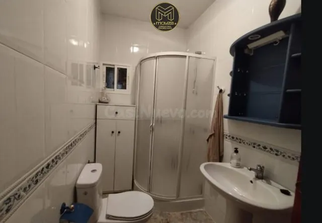 Vivienda en Torreblascopedro con encanto y potencial - foto 5