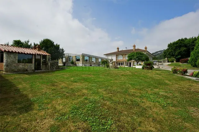 Casa 5 habitaciones 647m² en venta - Costa de cantabria - foto 2
