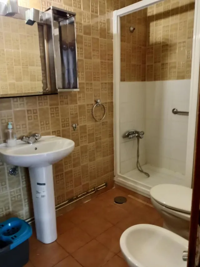 Gespain aluche-campamento, ofrece en exclusiva piso en calle ocaña — 23