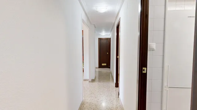 Piso con 2 terrazas y 3 dormitorios junto a la Aljafería, Zaragoza — 19