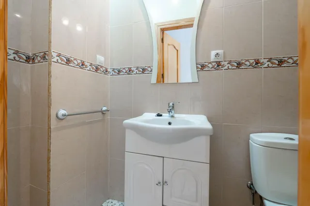 Encantadora casa en El Fargue, Granada. — 18