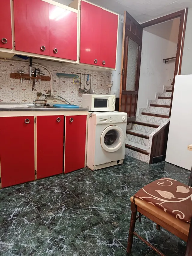 Casa de 5 dormitorios, a la venta en el centro de Lorca - foto 5