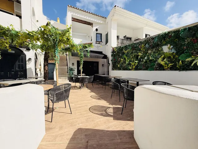 Restaurante 150m² en venta - Marbella — 3